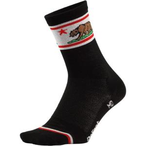 imageDEFEET  Aireator 6quot  Designs  Cycling Running Everyday SockCalifornia