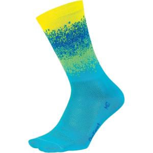 imageDEFEET  Aireator 6quot  Designs  Cycling Running Everyday SockOmbre NeptuneNeon GreenProcess BlueNeon Yellow