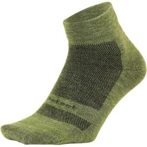 imageDEFEET Wooleator Pro 1quot SocksAvocado