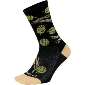 image:imageDEFEET  Aireator 6  Designs  Cycling Running Everyday SockHops and Barley BlackKhaki